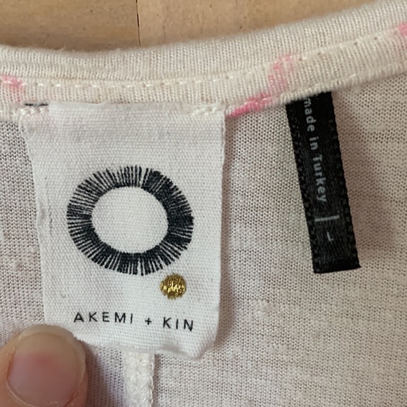 Akeem + Kin tank top - Picture 2 of 4